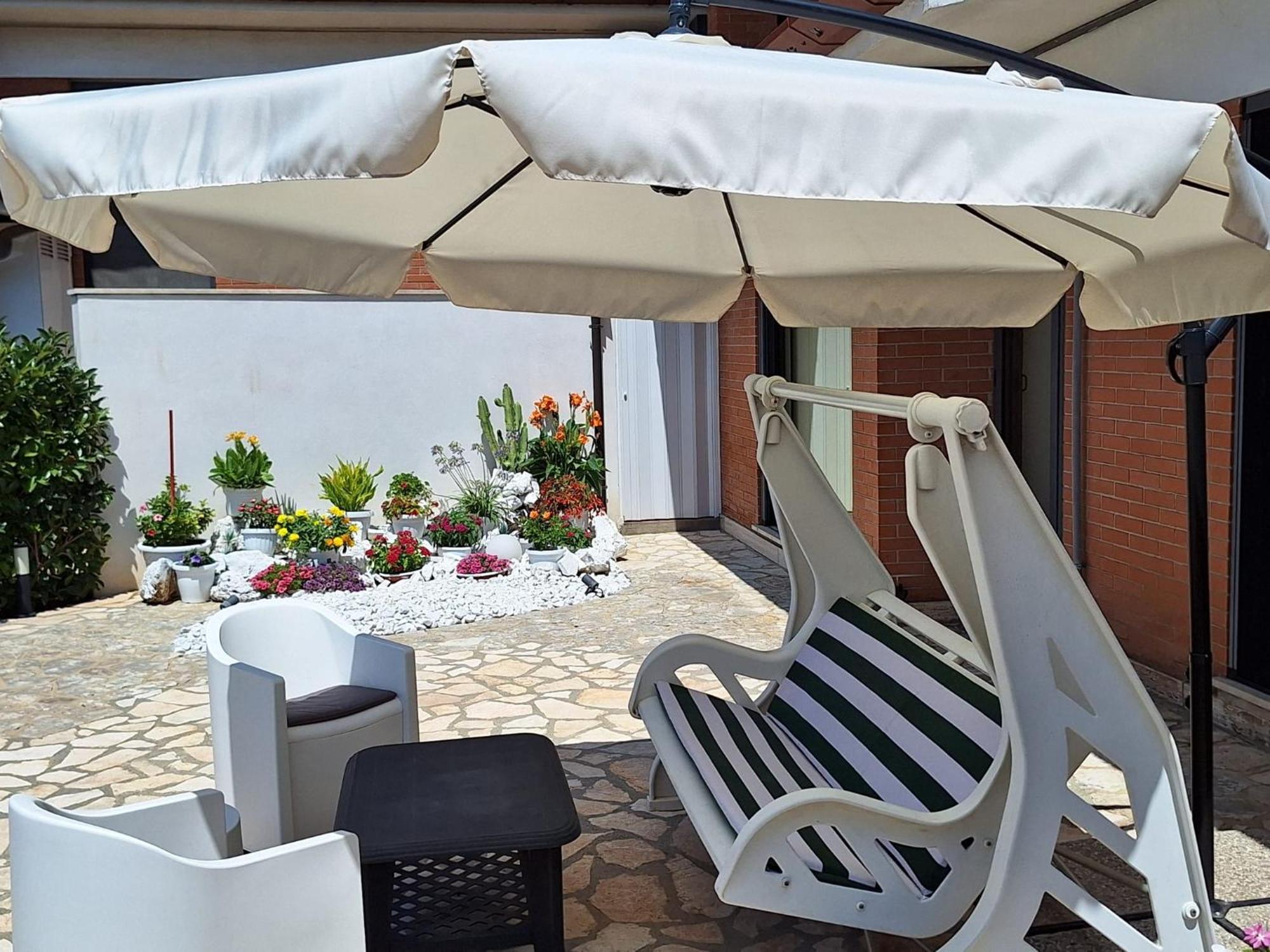Green House Terracina Exterior photo